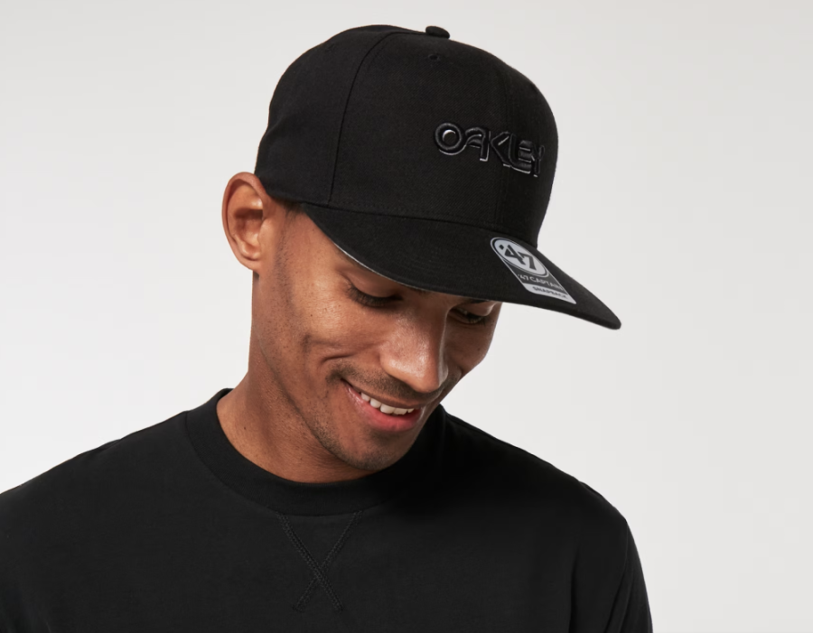 OAKLEY 47 OAKLEY B1B ELLIPSE HAT BLACKOUT FOS901222- 02E-U